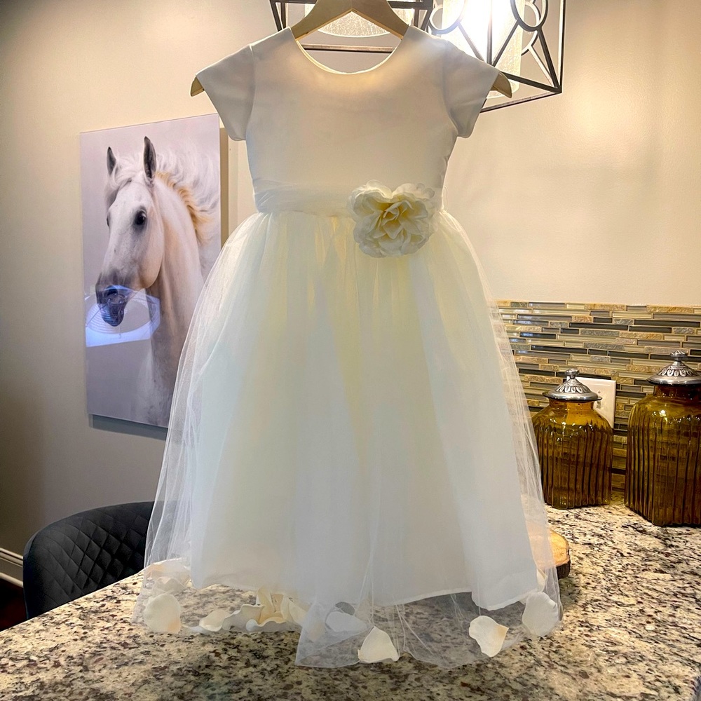 Adorable whimsical formal dress.